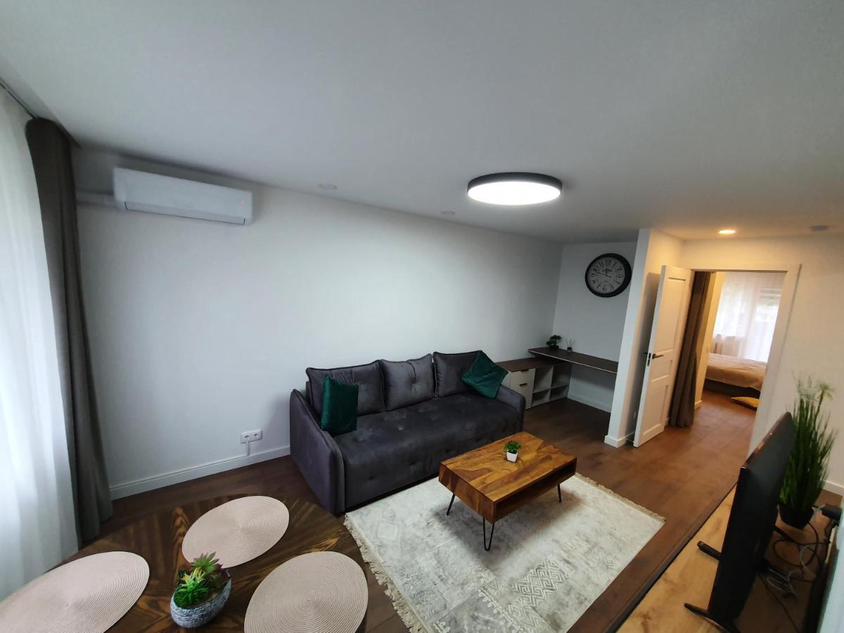 Talsa 1-Bedroom Apartment In City Center Siauliai 外观 照片